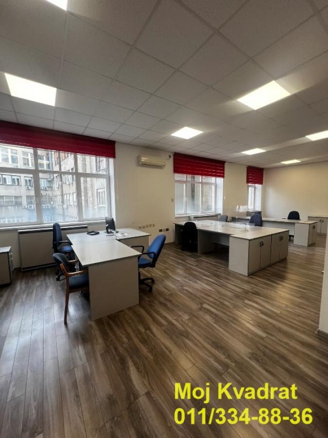 Lokal Izdavanje Beograd Trg Nikole Pašića 223 m2