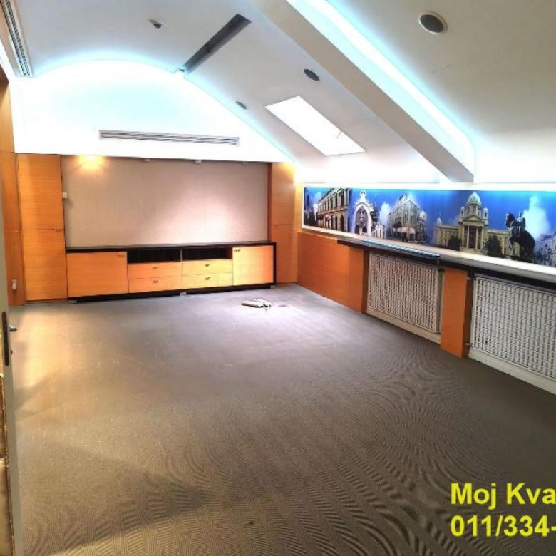 Lokal Izdavanje Beograd Politika 310 m2