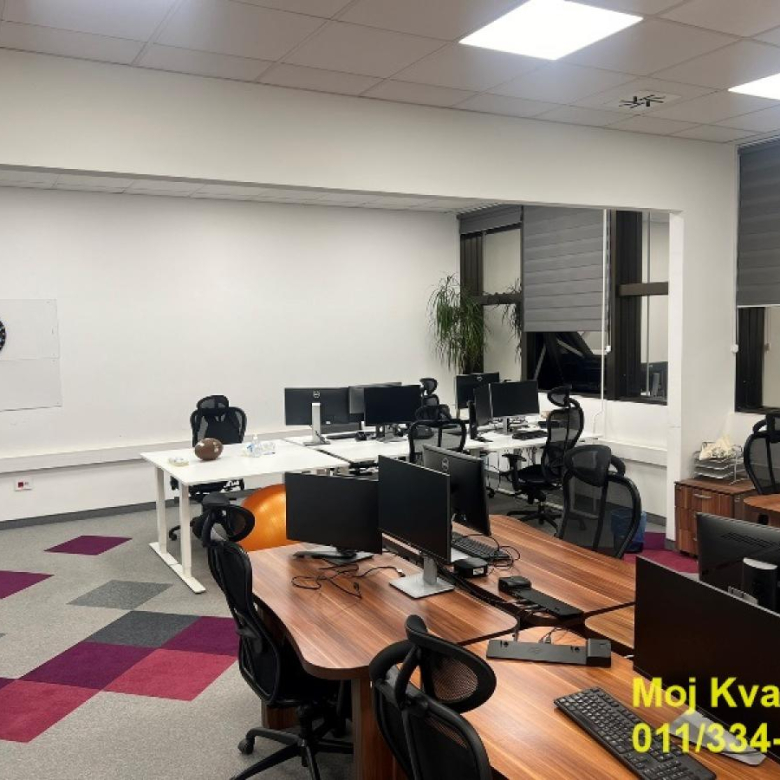 Lokal Izdavanje Beograd Stari Merkator 432 m2