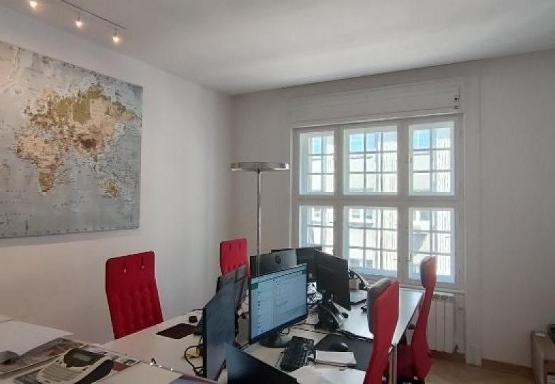 Lokal za izdavanje, Studentski Trg, Beograd, 34m², 1.200 €/mes