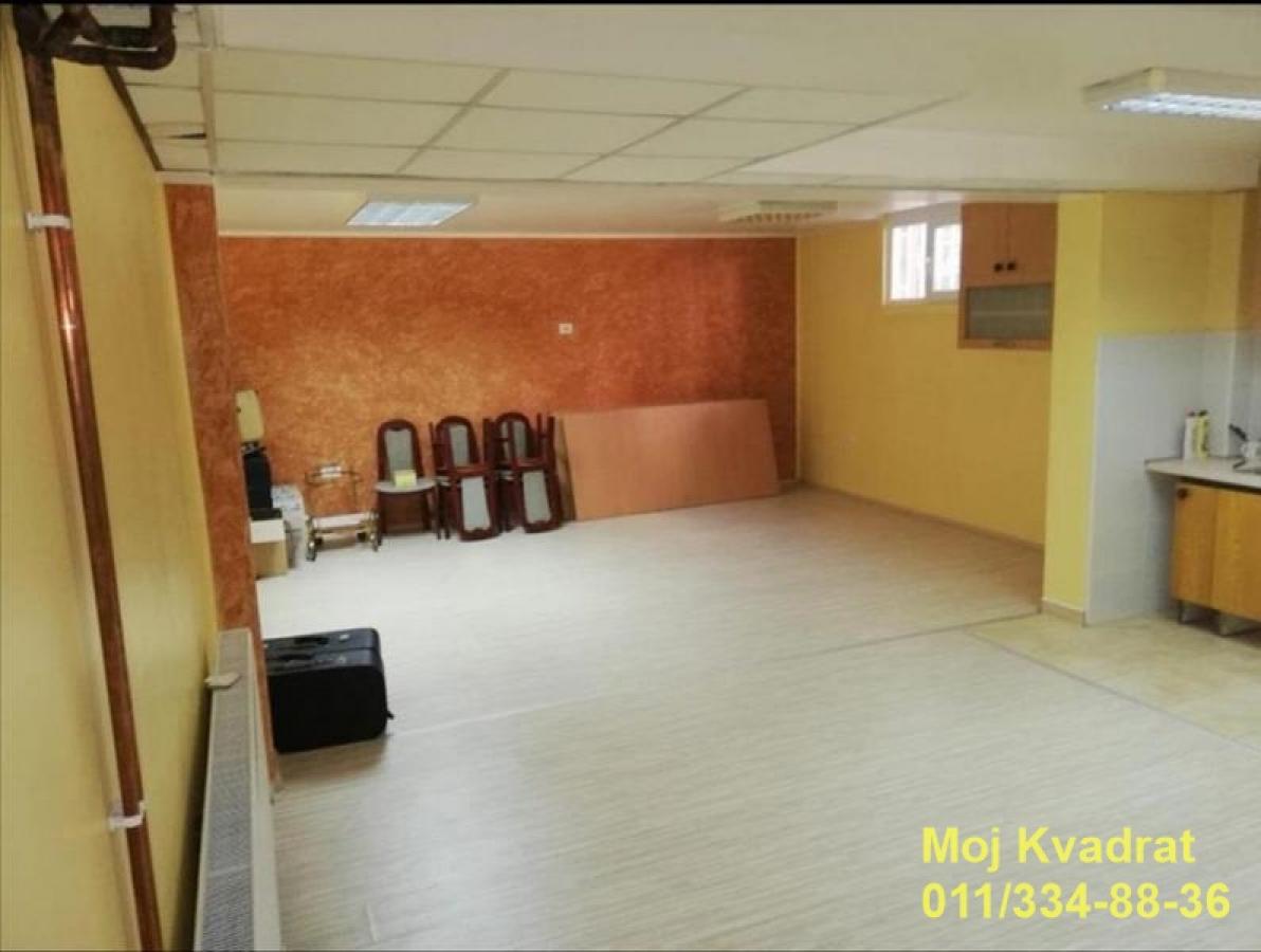 Lokal Prodaja Beograd Višnjička Banja 180 m2