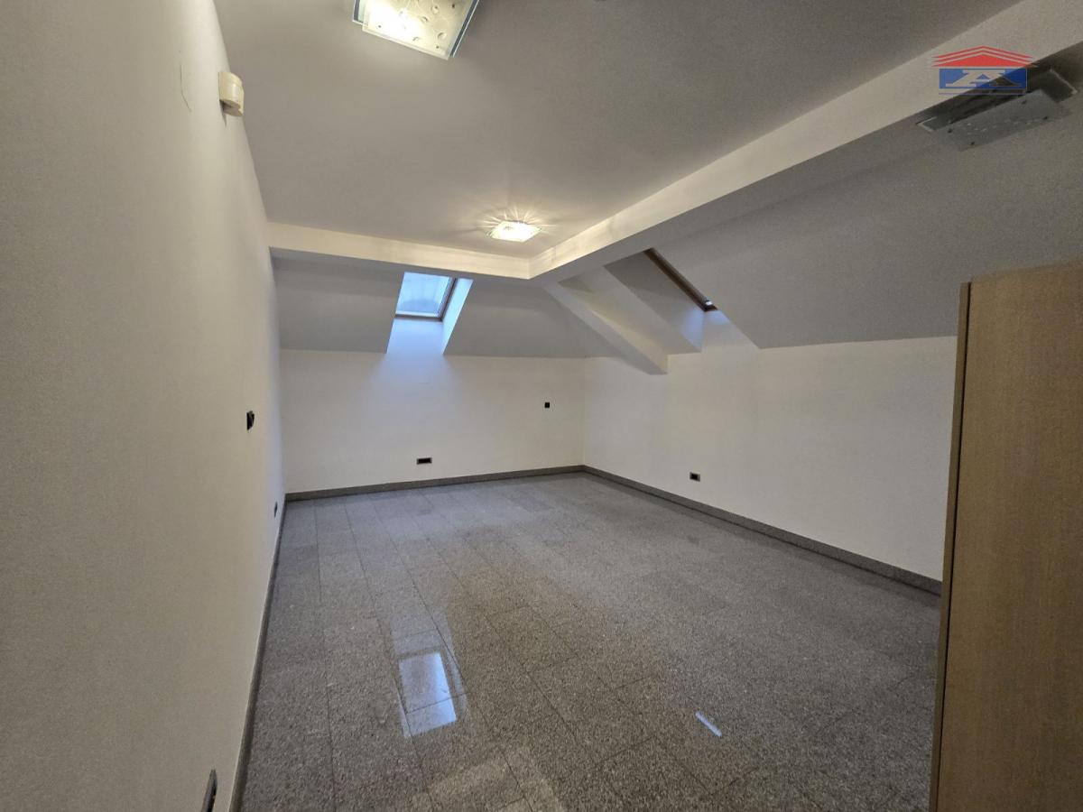 Lokal Izdavanje Novi Sad Lokal Izdavanje Novi Sad 32 m2