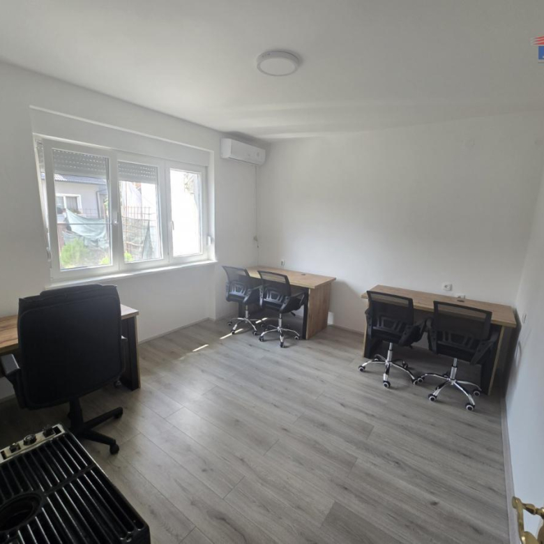 Lokal Izdavanje Novi Sad  70 m2
