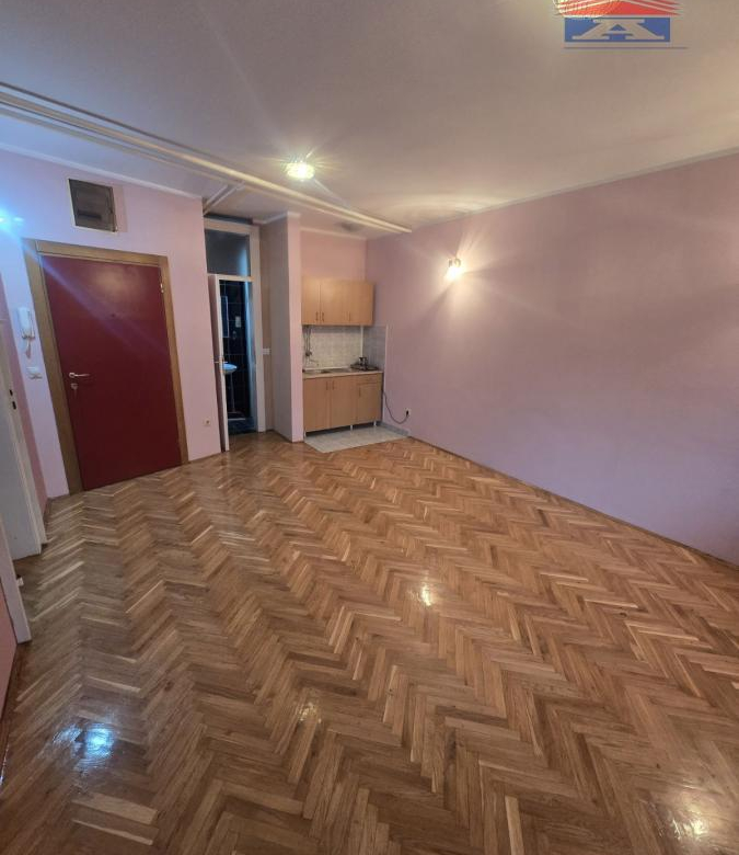 Lokal – Novi Sad, Bulevar Oslobođenja – ID 2047.