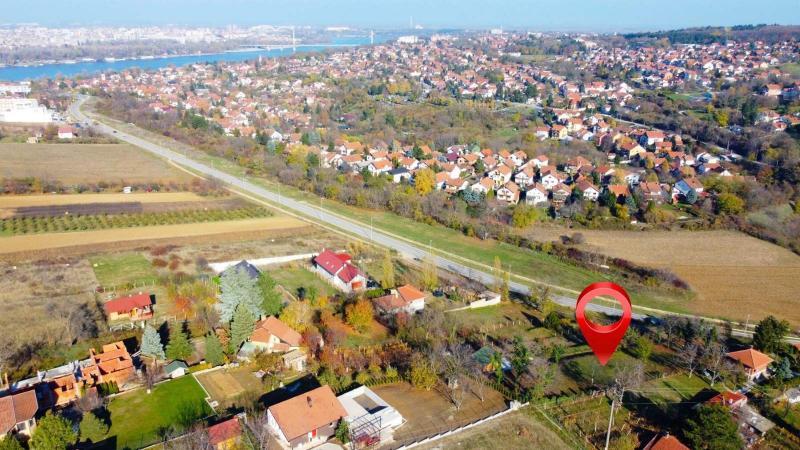 Plac Prodaja Novi Sad  1395 m2