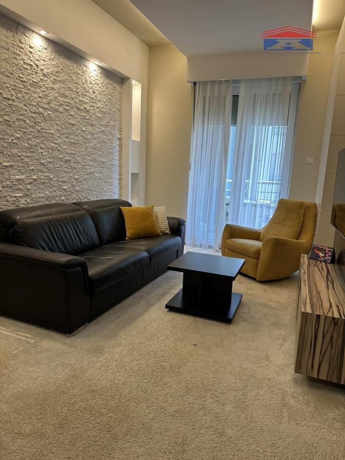 Stan Izdavanje Novi Sad  49 m2