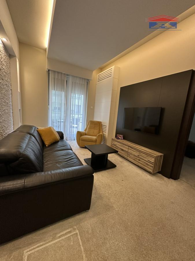 Stan Izdavanje Novi Sad  49 m2