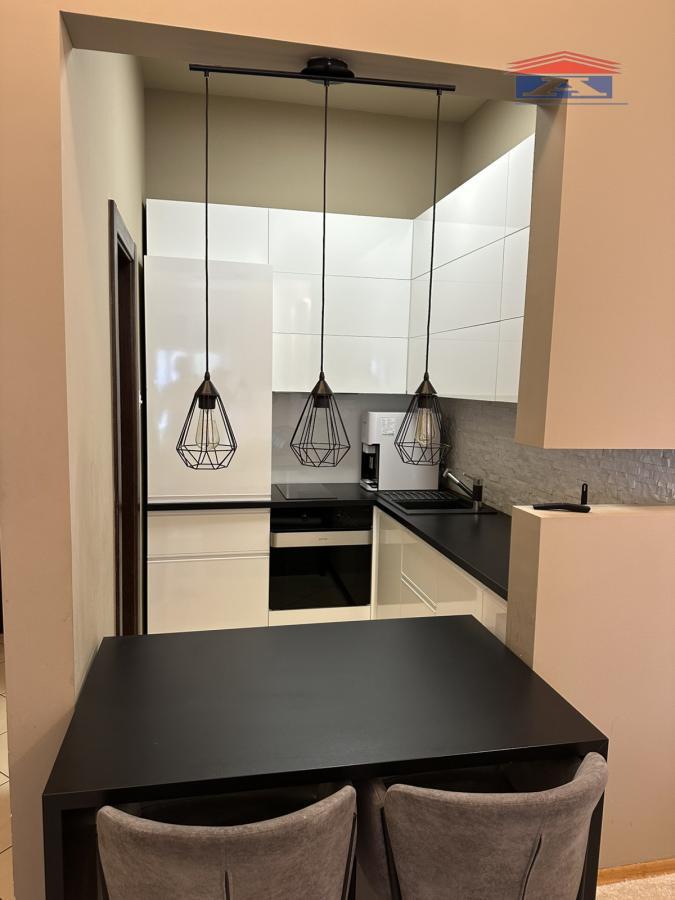Stan Izdavanje Novi Sad  49 m2