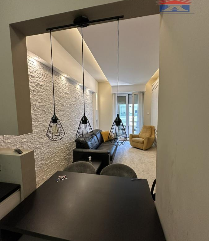Stan Izdavanje Novi Sad  49 m2