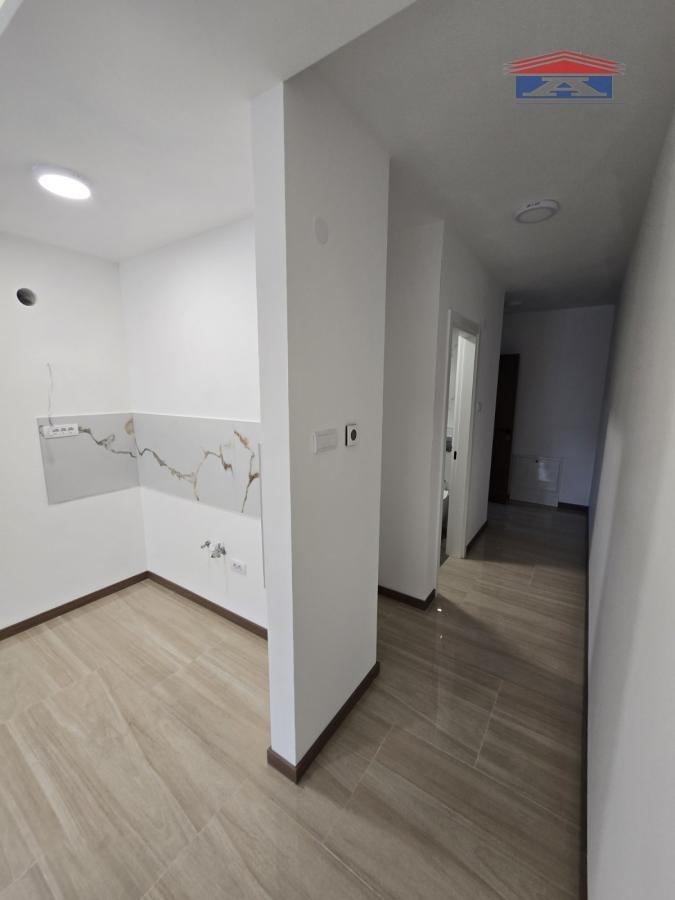 Stan Izdavanje Novi Sad  33 m2