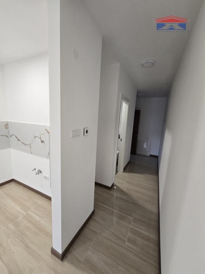 Stan Izdavanje Novi Sad  33 m2