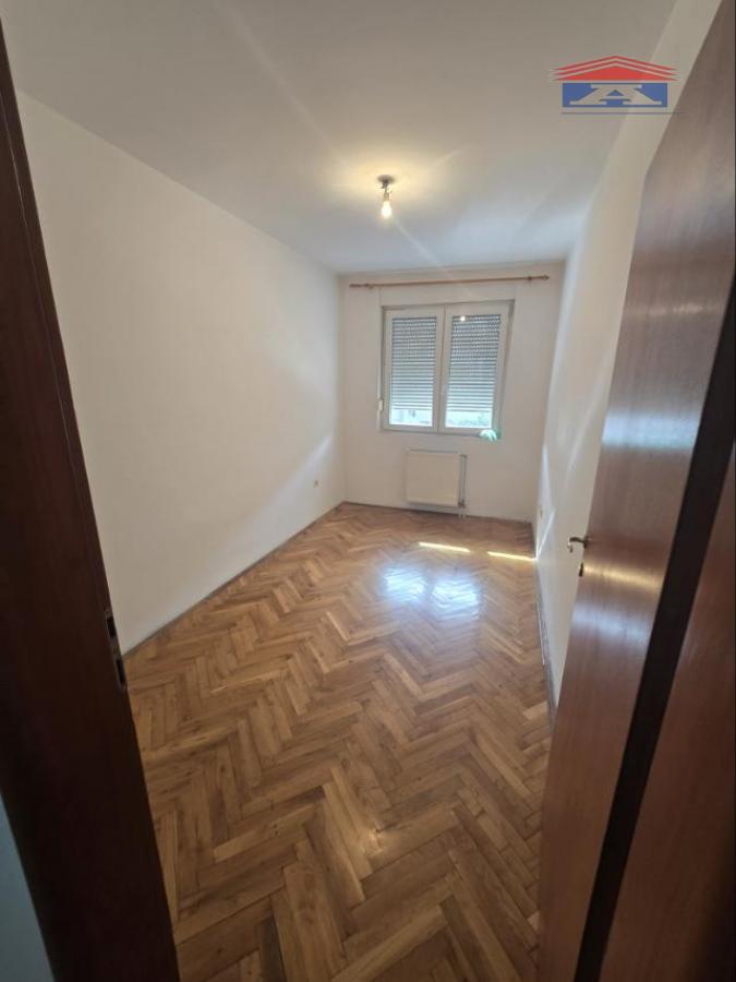 Stan Izdavanje Novi Sad  46 m2