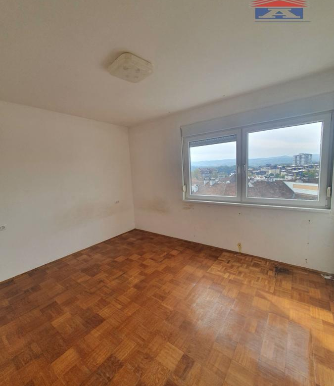 Lokal Izdavanje Novi Sad  68 m2