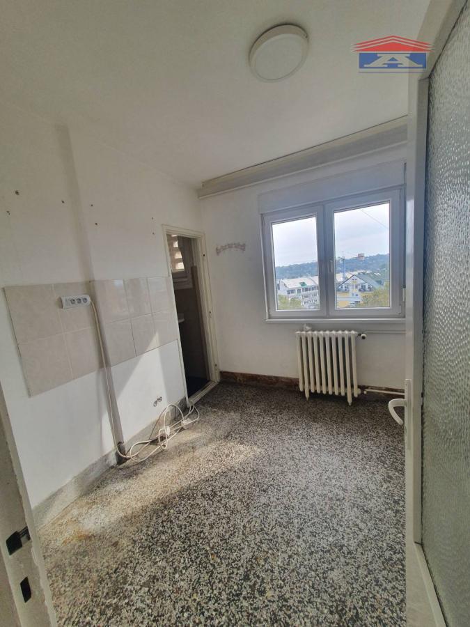 Lokal Izdavanje Novi Sad Lokal Izdavanje Novi Sad 68 m2