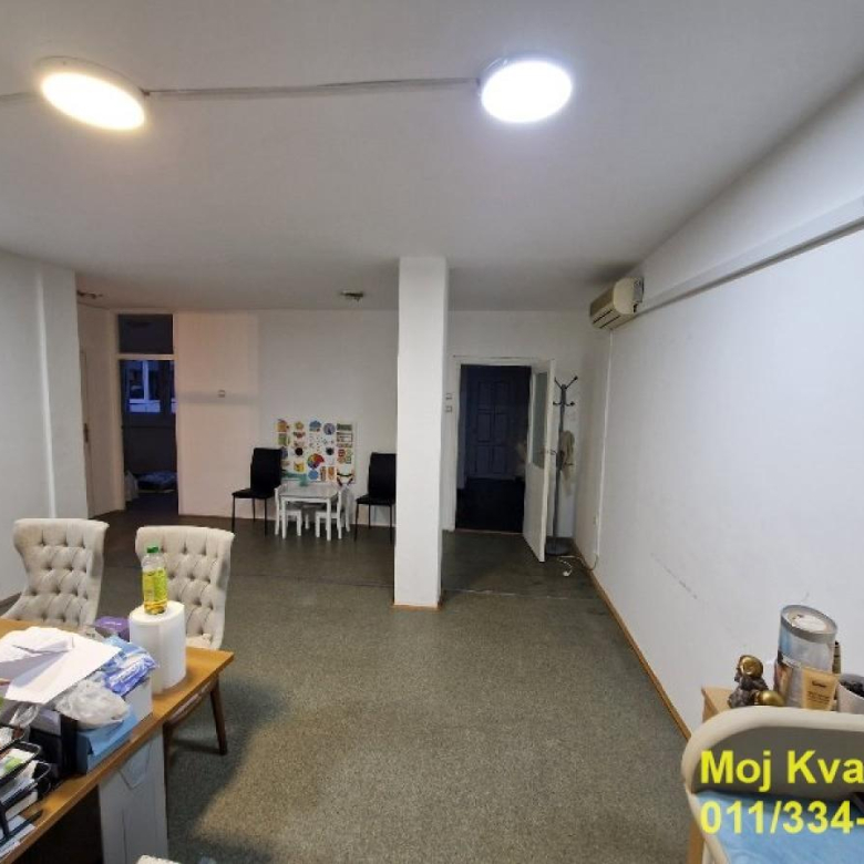 Stan Izdavanje Beograd Blok 37 71 m2