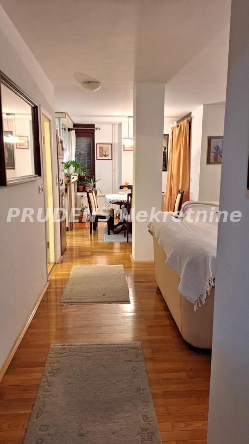 Stan Prodaja Beograd Stan Prodaja Beograd Crveni Krst 109 m2
