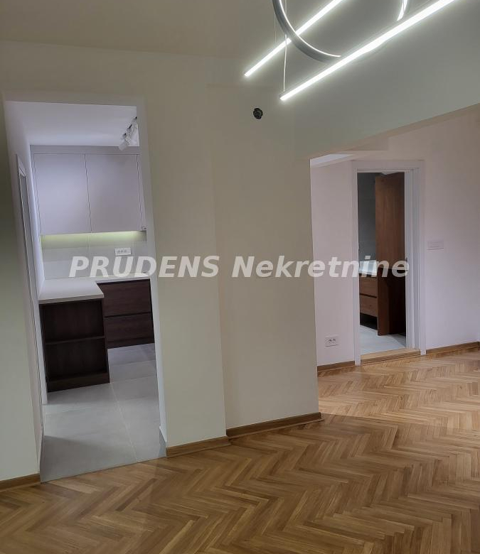 Stan Prodaja Beograd Centar (Savski Venac) 48 m2