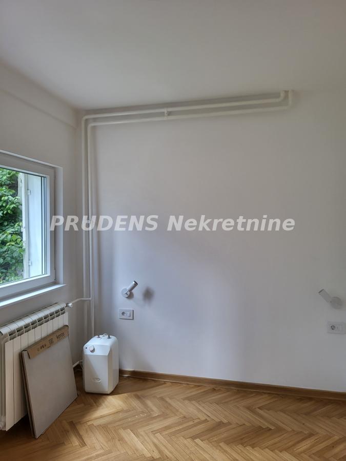 Stan Prodaja Beograd Centar (Savski Venac) 48 m2