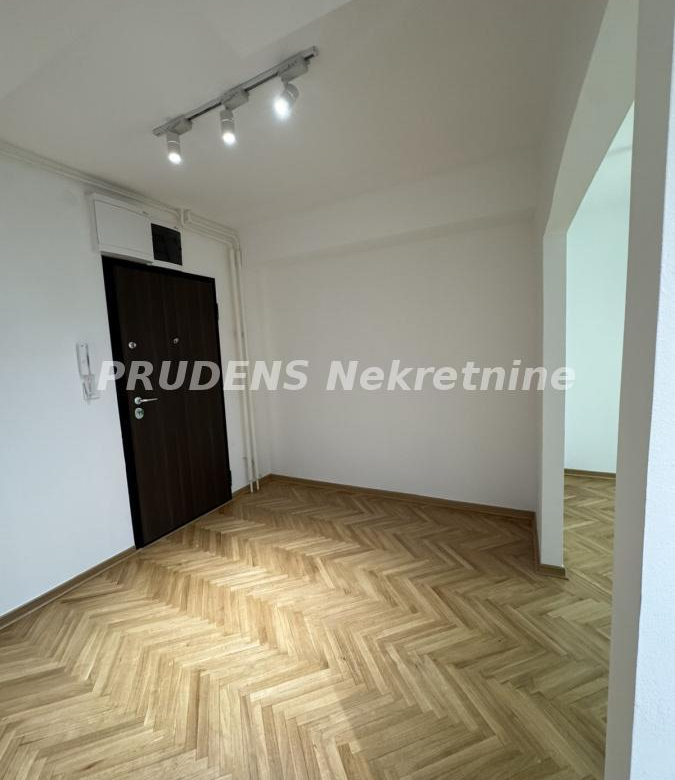 Stan Prodaja Beograd Centar (Savski Venac) 48 m2