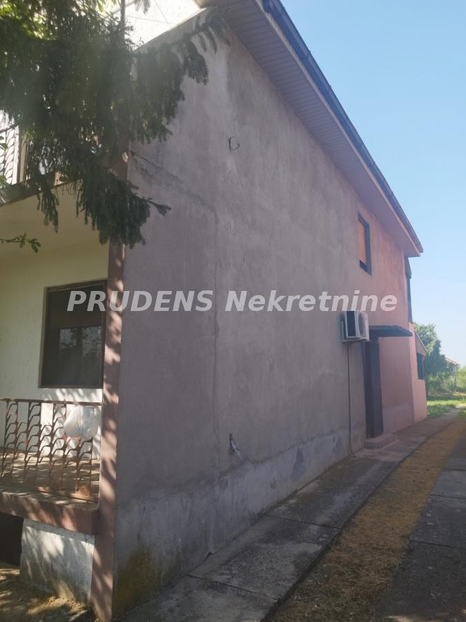 Kuća Prodaja Beograd Kuća Prodaja Beograd Bečmen 150 m2
