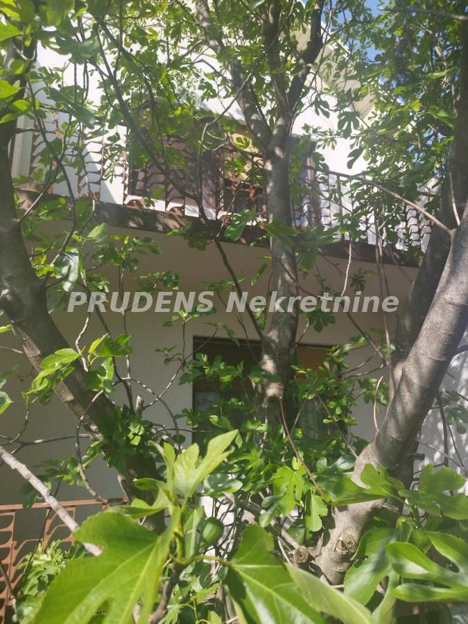 Kuća Prodaja Beograd Kuća Prodaja Beograd Bečmen 150 m2