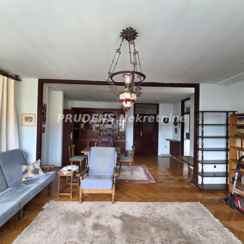 Stan Prodaja Beograd Botanička Bašta 114 m2