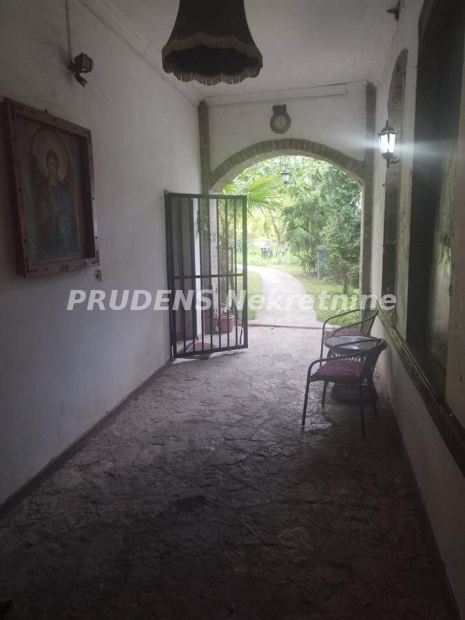 Lokal Izdavanje Beograd Boljevci 80 m2