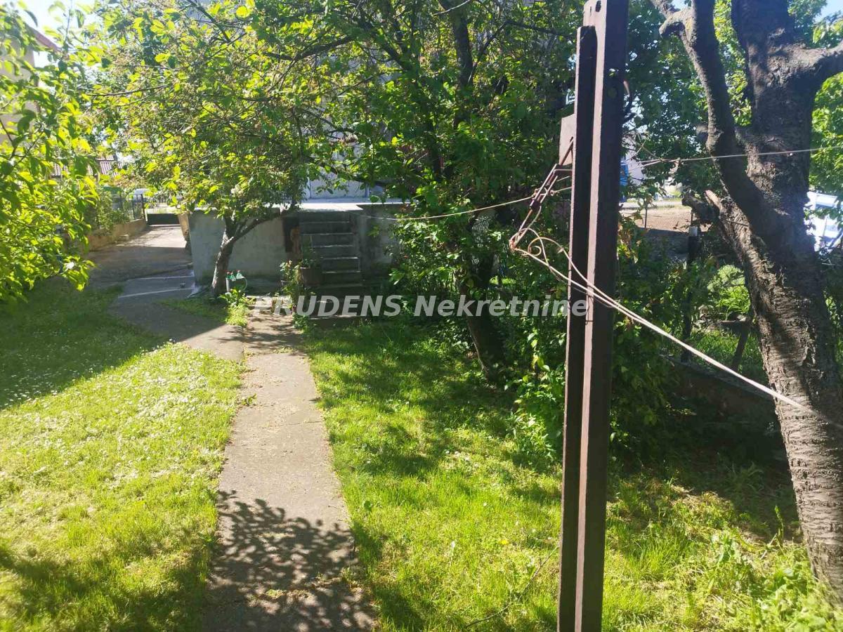 Kuća Prodaja Beograd Kuća Prodaja Beograd Dobanovci 120 m2