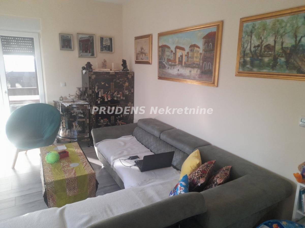 Kuća Prodaja Beograd Kuća Prodaja Beograd 243 m2