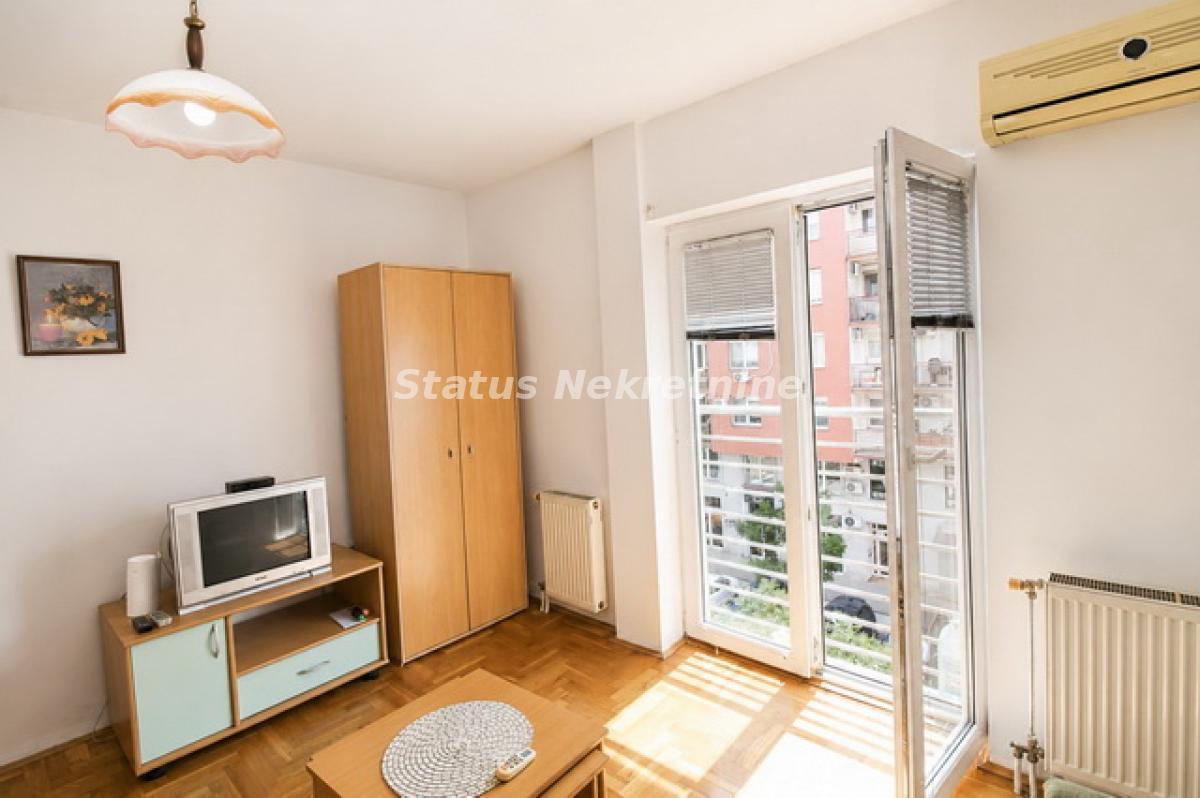 Stan Prodaja Novi Sad  24 m2