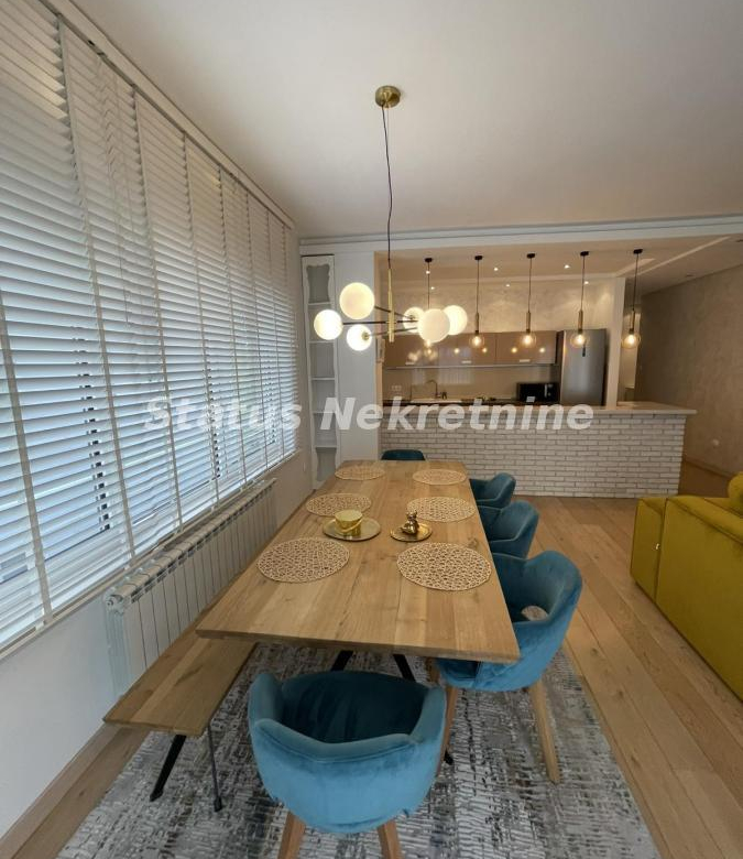 Stan Prodaja Novi Sad  105 m2