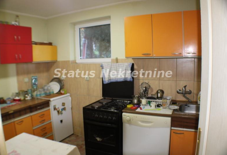 Kuća Izdavanje Novi Sad  99 m2