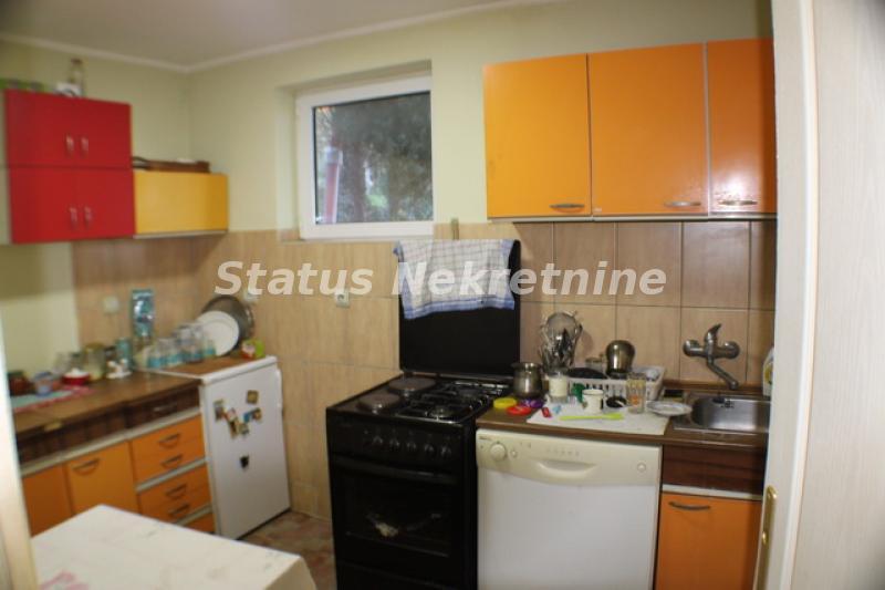 Kuća Izdavanje Novi Sad  99 m2