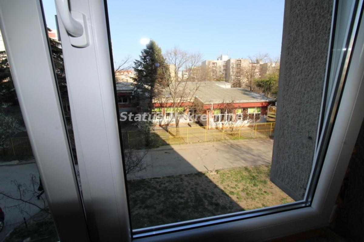 Stan Prodaja Novi Sad  63 m2