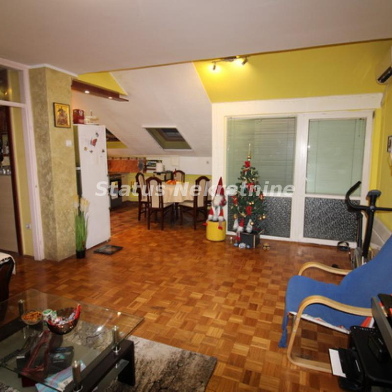 Stan Prodaja Novi Sad  67 m2