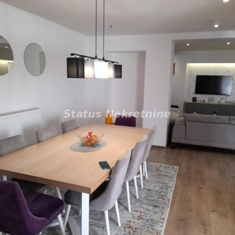 Kuća – Temerin, Centar (Temerin)  – ID 21660