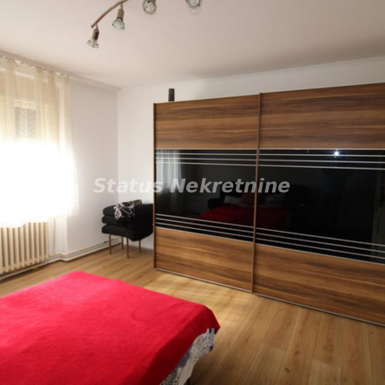 Kuća Prodaja Temerin  229 m2