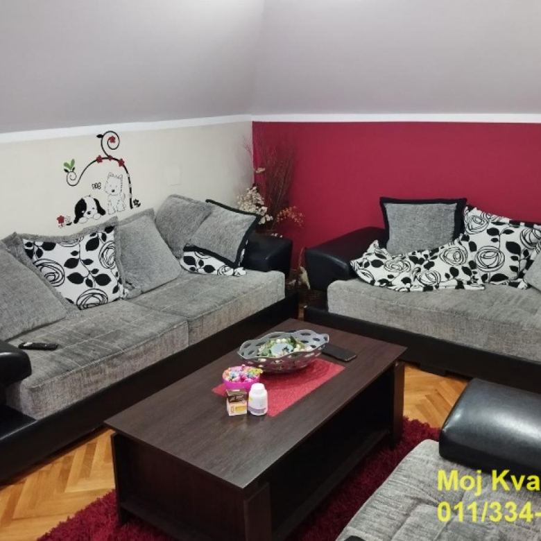 Stan Prodaja Beograd Zemun Polje 104 m2