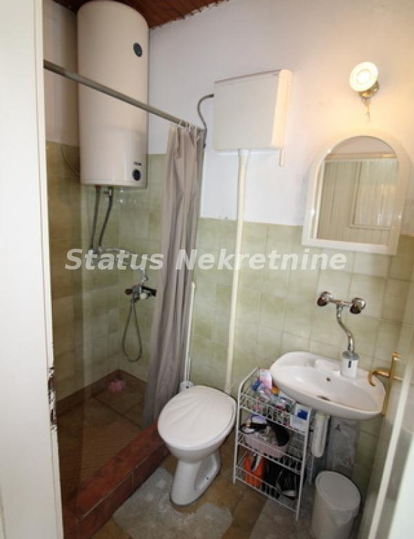 Kuća Prodaja Temerin  229 m2