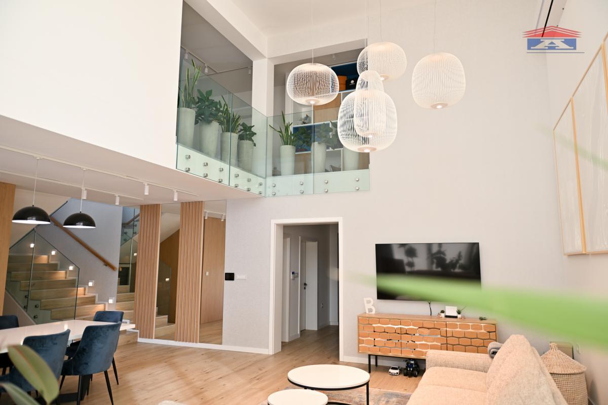 Kuća Prodaja Novi Sad Kuća Prodaja Novi Sad 360 m2