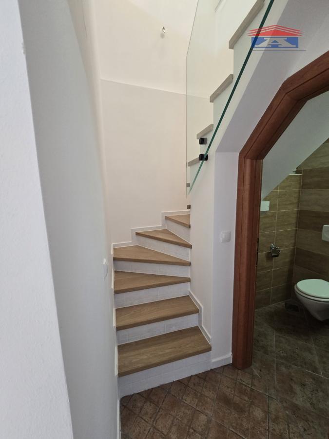 Lokal Izdavanje Novi Sad Lokal Izdavanje Novi Sad 78 m2