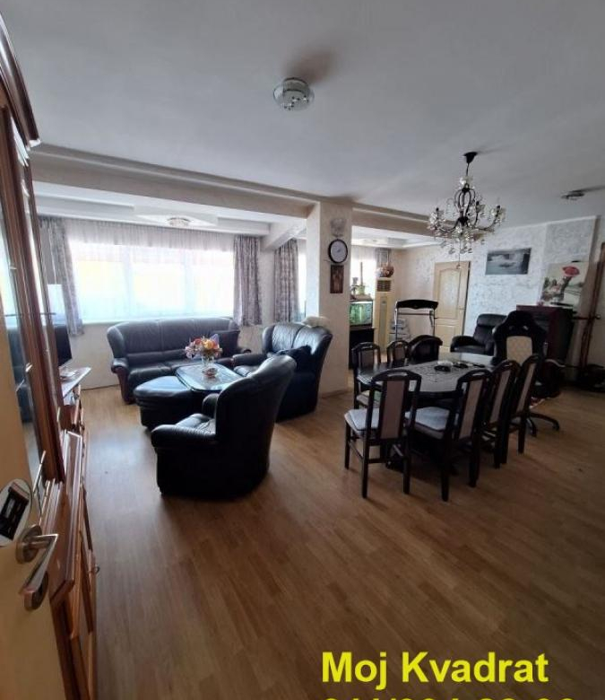 Kuća Prodaja Pećinci Šimanovci 902 m2