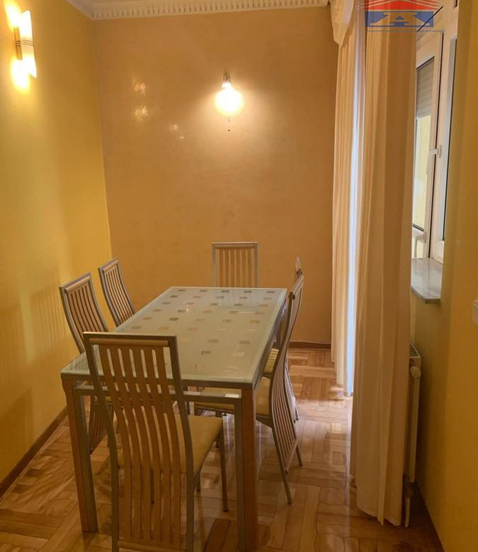 Stan Izdavanje Novi Sad  64 m2
