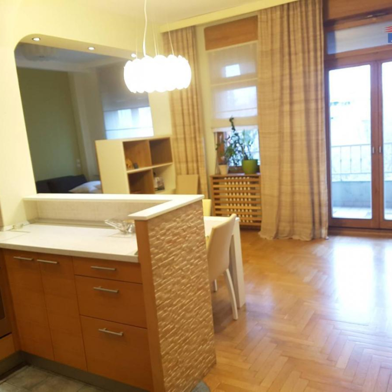 Stan Izdavanje Novi Sad  69 m2