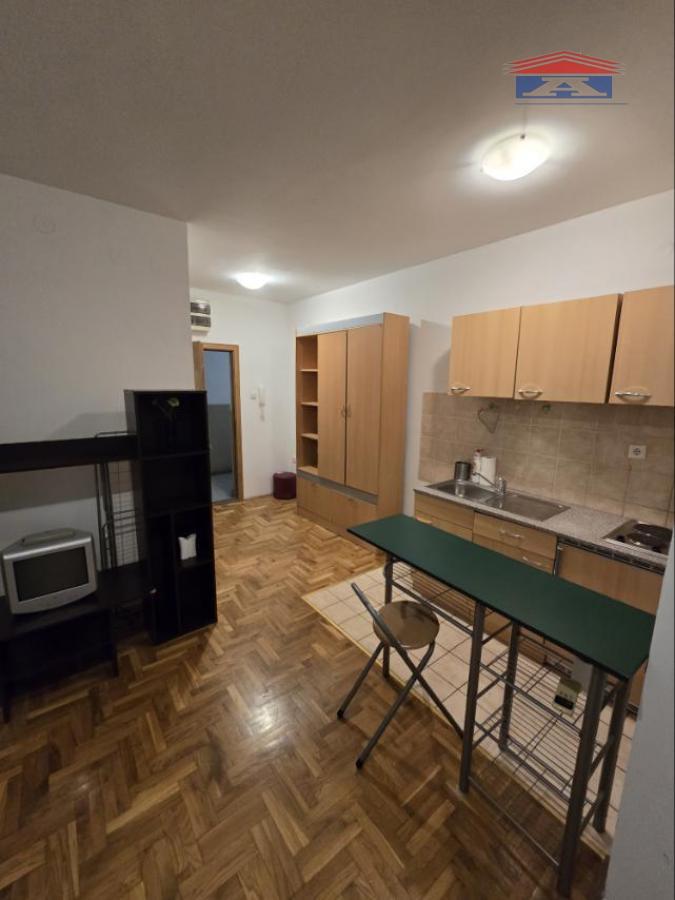Stan – Novi Sad, Bulevar Evrope  – ID 2333