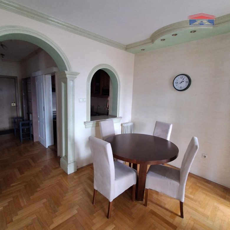 Stan Izdavanje Novi Sad  66 m2