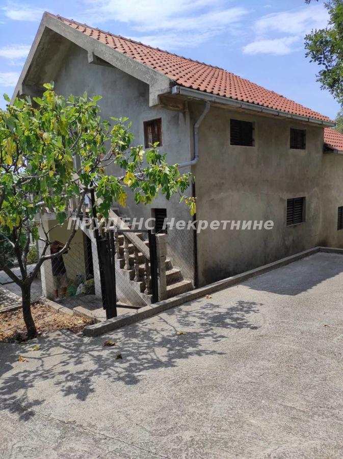 Stan Izdavanje Novi Sad  59 m2