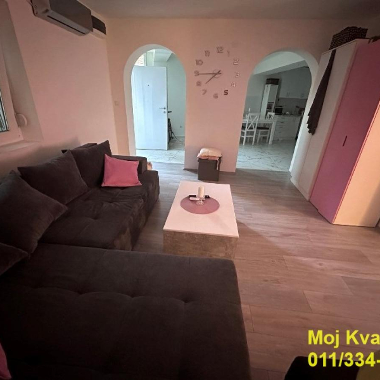 Stan Prodaja Beograd Pašino Brdo 102 m2