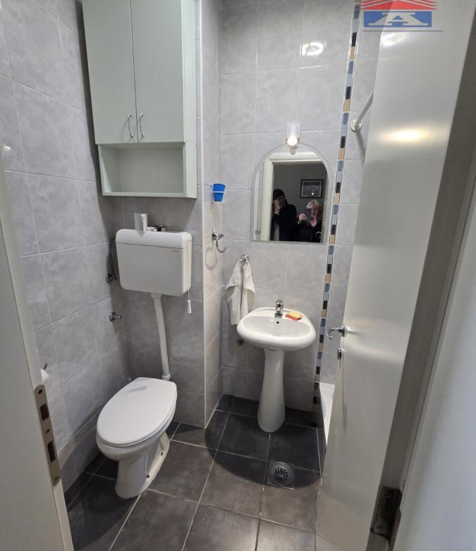 Stan Izdavanje Novi Sad  25 m2