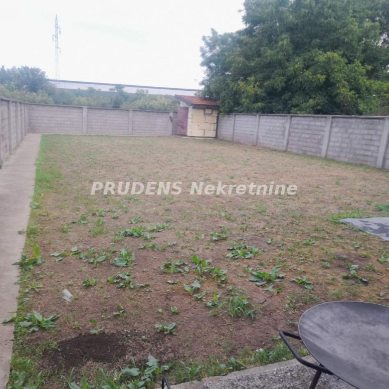 Kuća Prodaja Beograd  218 m2